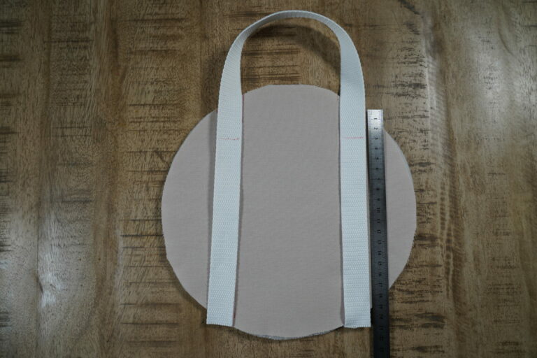 NETILGEN Sac à Main Rond Similicuir Femme - Bandoulière Réglable Et Pratique
