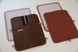 Pochette Courte Pour Homme SVENJOYMENT - Noire, Ouverte à L'arrière, Tailles S à XL - NEUVE Avec étiquettes